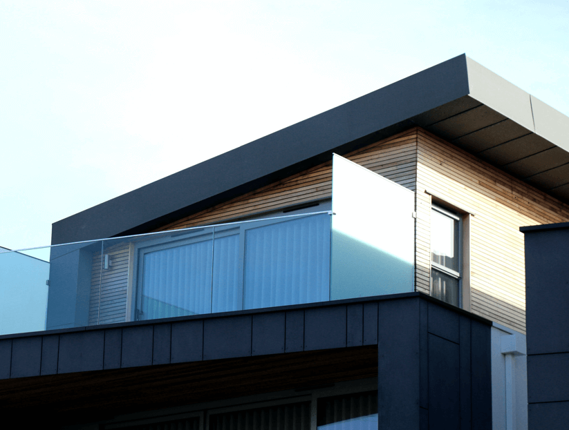 Einfamilienhaus schlicht, modern, Glasfront